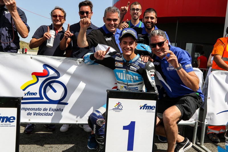 La afición navarra disfrutó con el Campeonato de  España de Velocidad